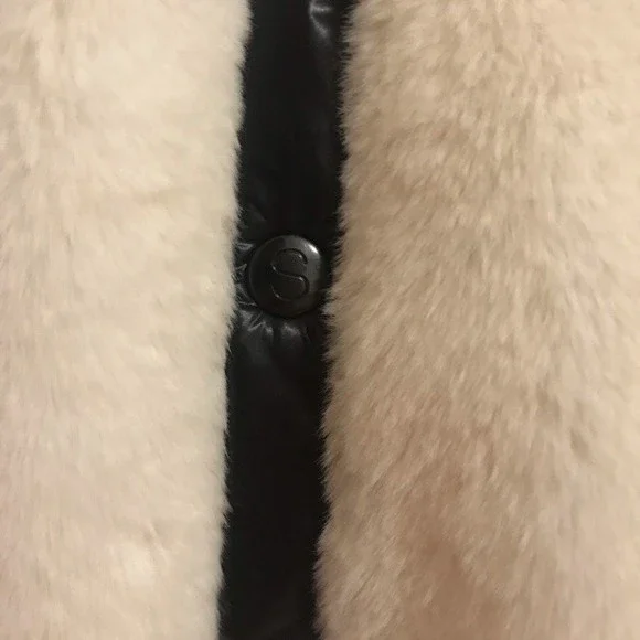 S13 by SAM. Madison Faux Fur Jacket in Cream with Black Puffer Lining, Size L - Picture 10 of 14